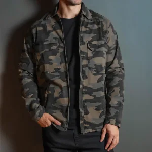 Campera caballero gabardina con bolsillo camuflado